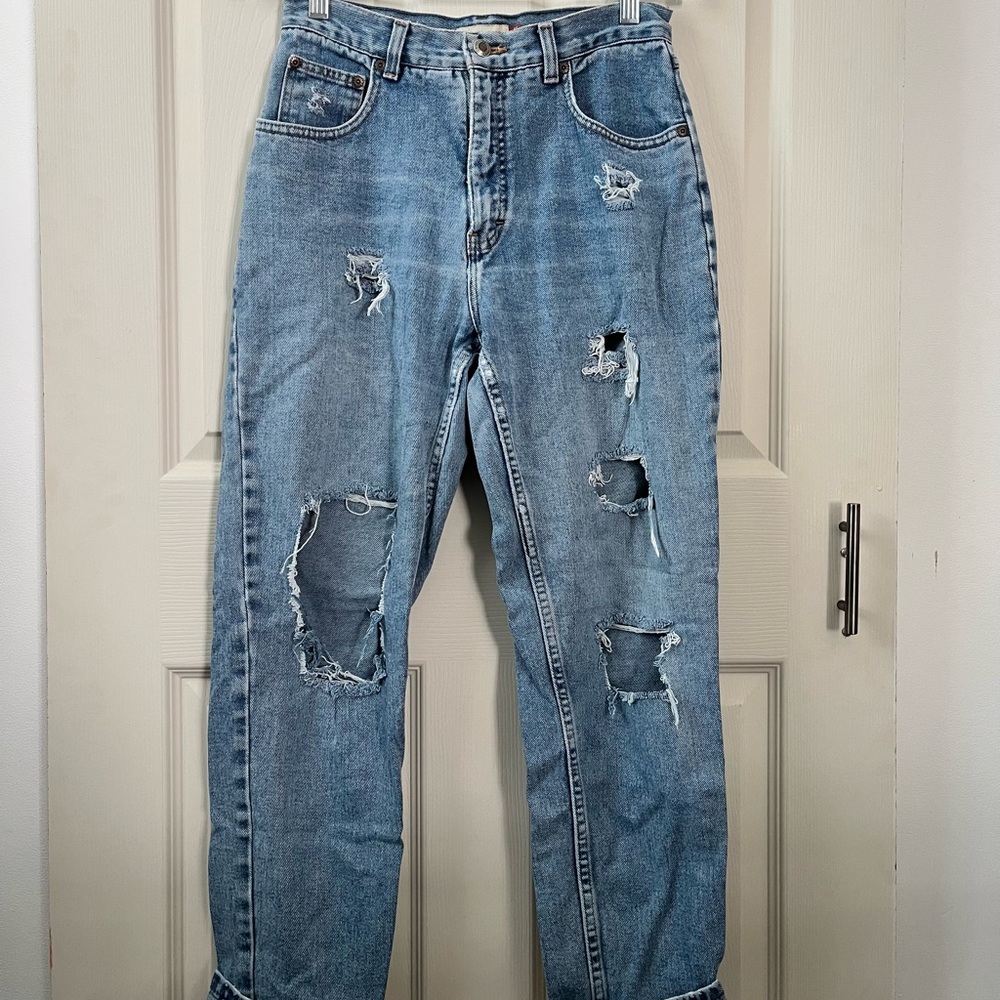 Vintage Distressed Jeans | Crossroads Classic Fit Denim | Lightwash Denim